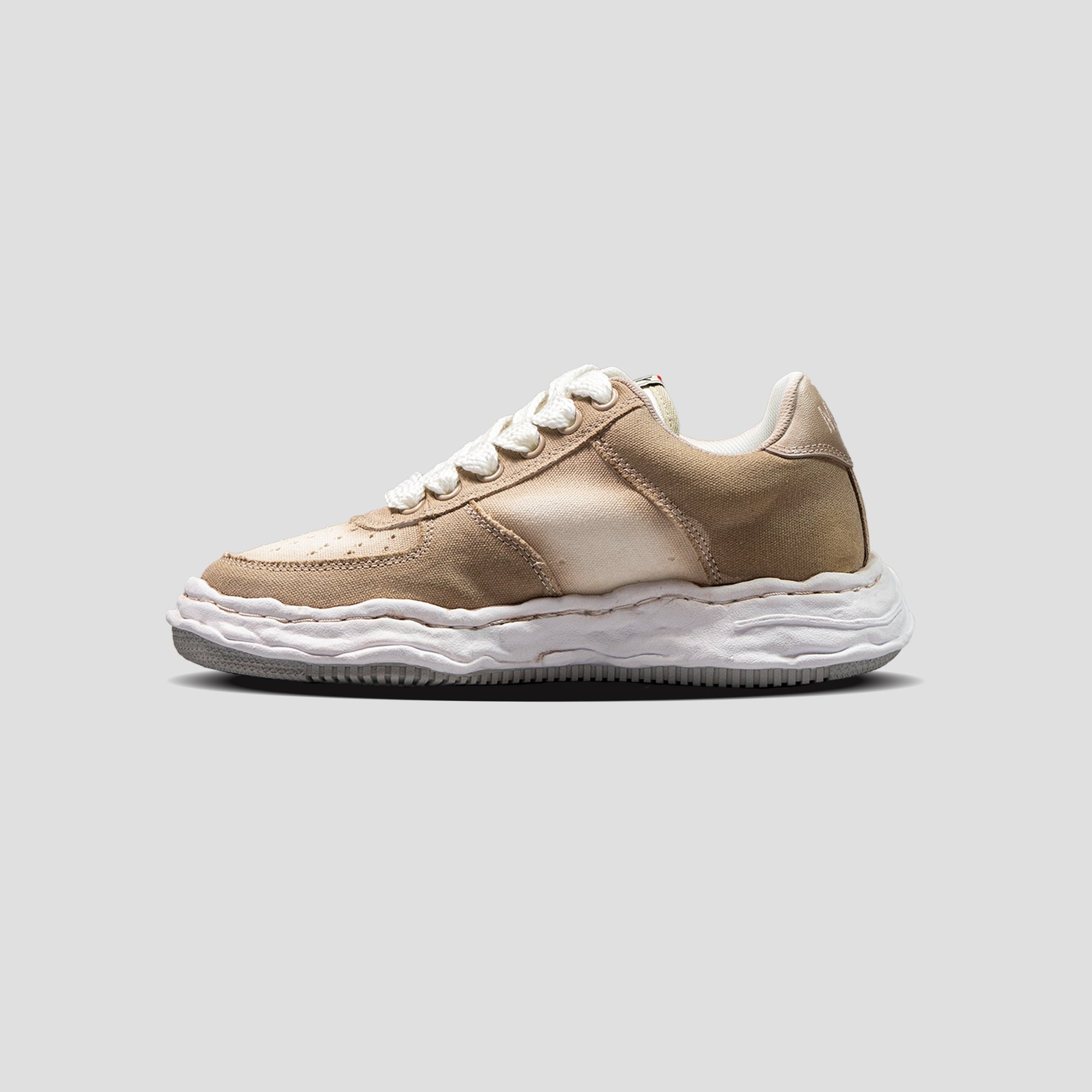 WAYNE OG SOLE LOW-TOP SPRAY CANVAS SNEAKER - 4