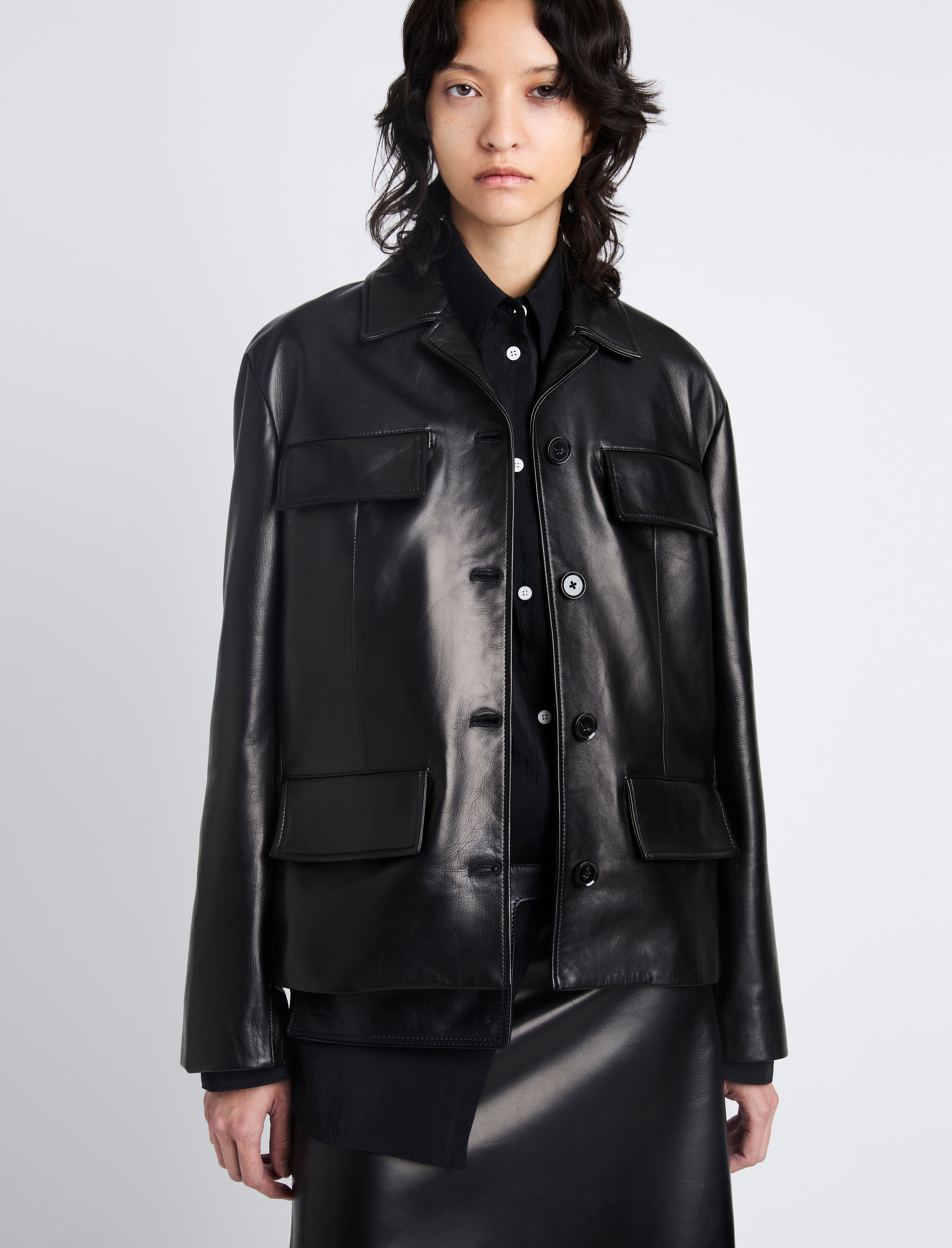Roos Jacket in Leather - 5