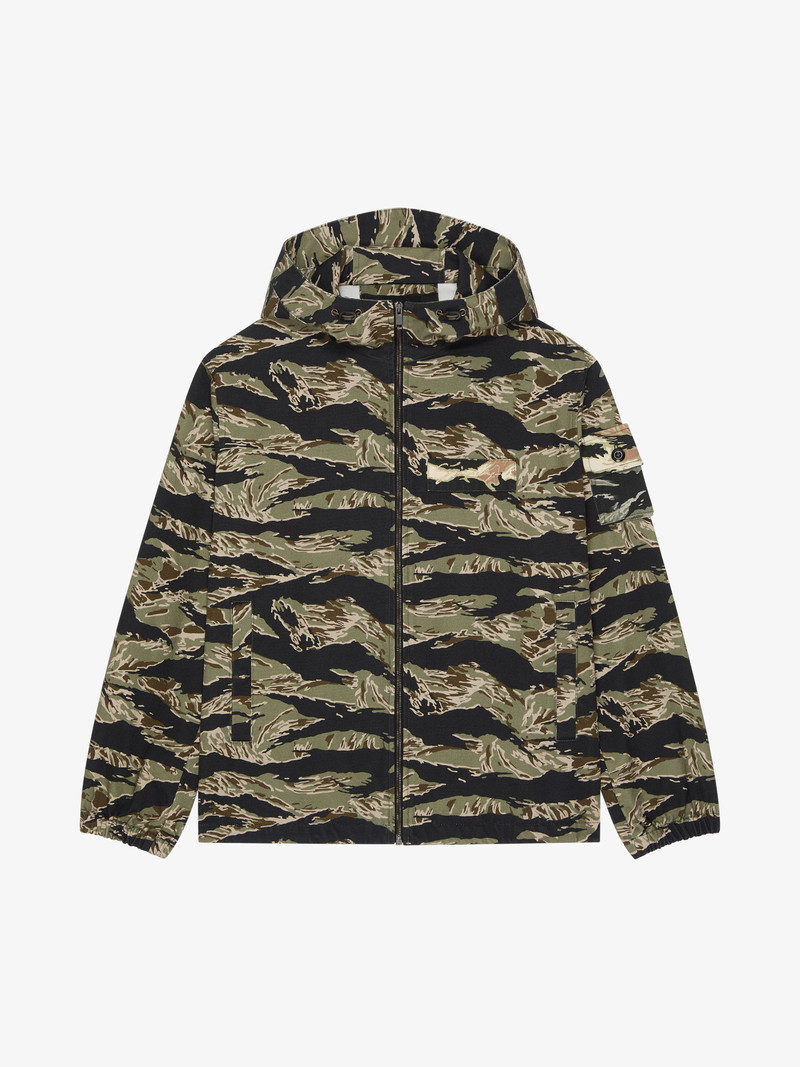 CAMO PRINT를 가진 COTTON에 있는 WINDBREAKER - 1