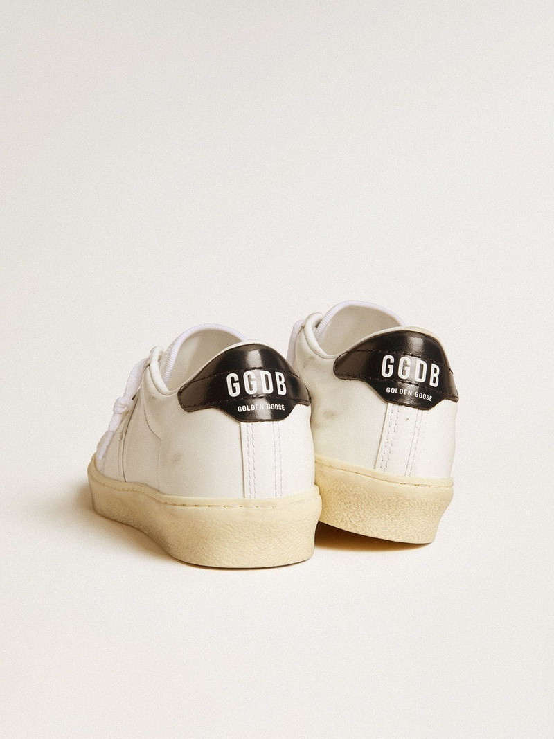 Women's Matchstar in white leather with dark blue leather heel tab 4