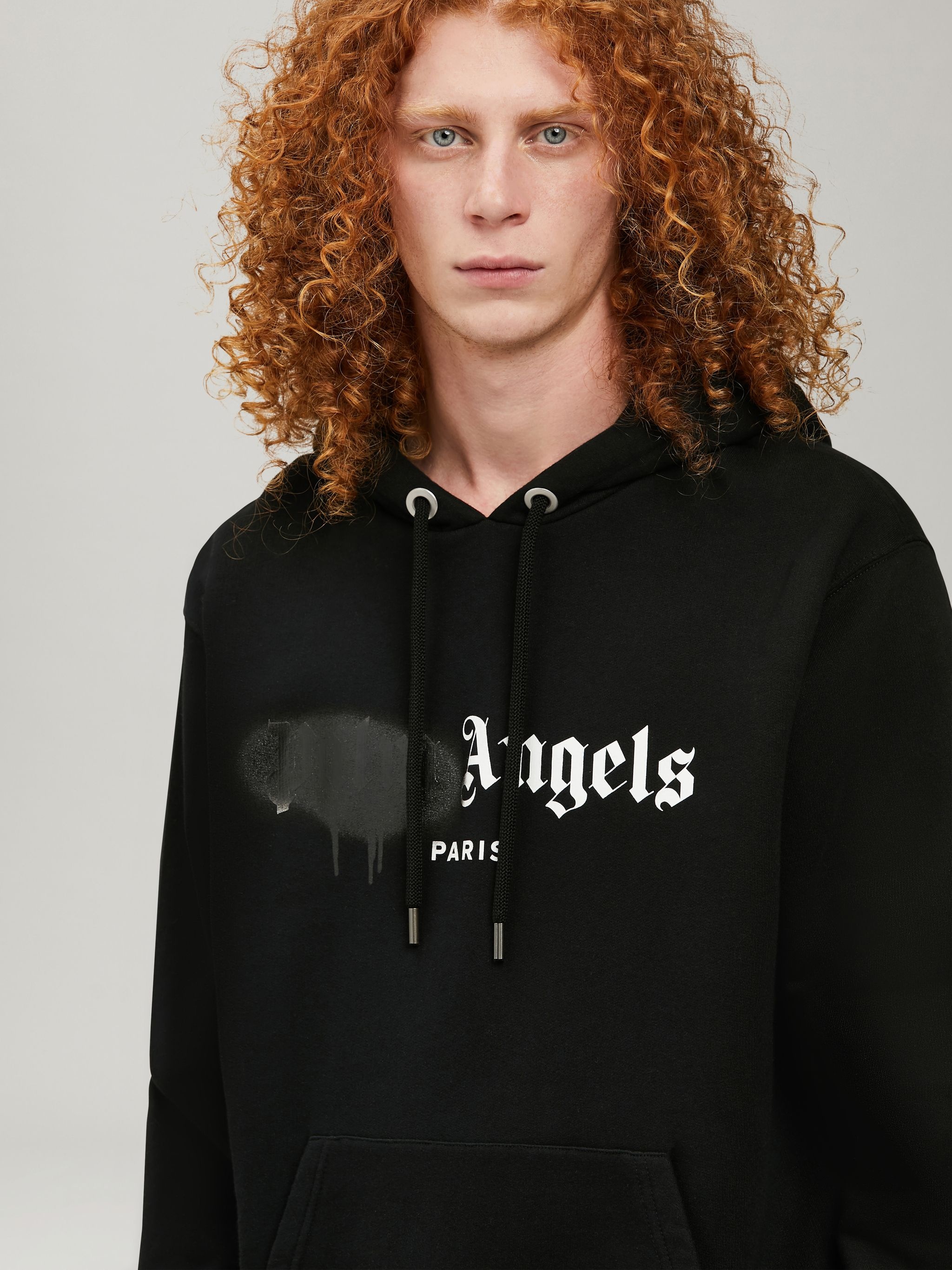 PARIS SPRAYED LOGO HOODIE - 6