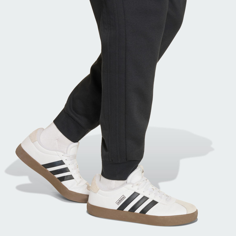 Essentials 3-Stripes Fleece Pants 6