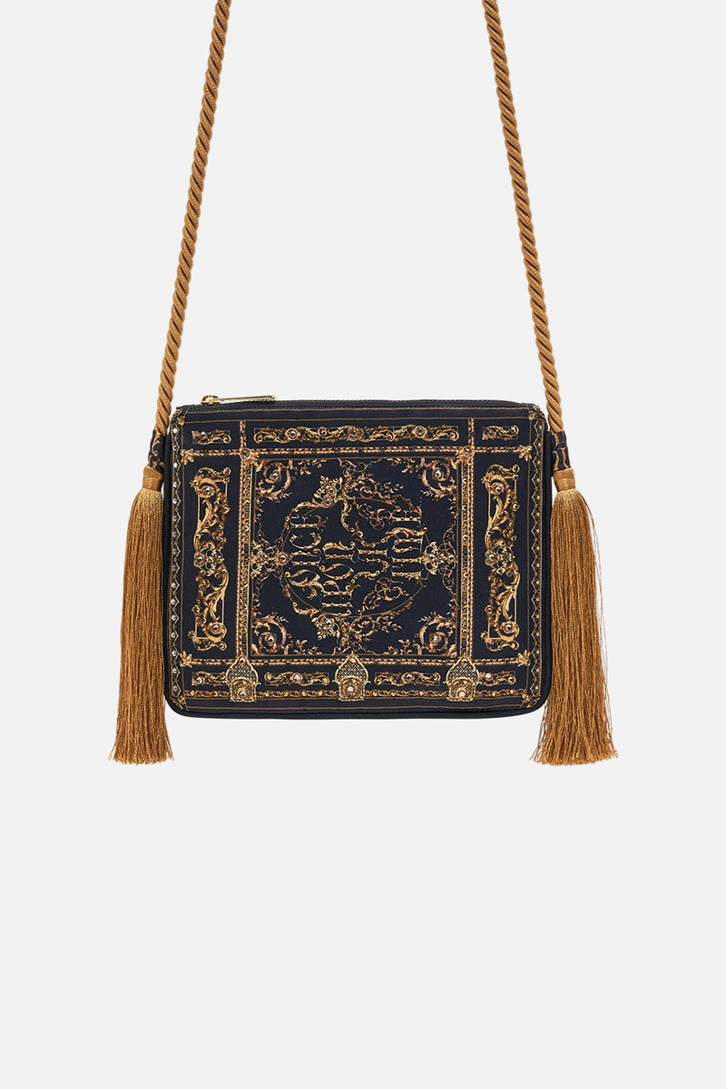 SMALL CROSS BODY BAG 1