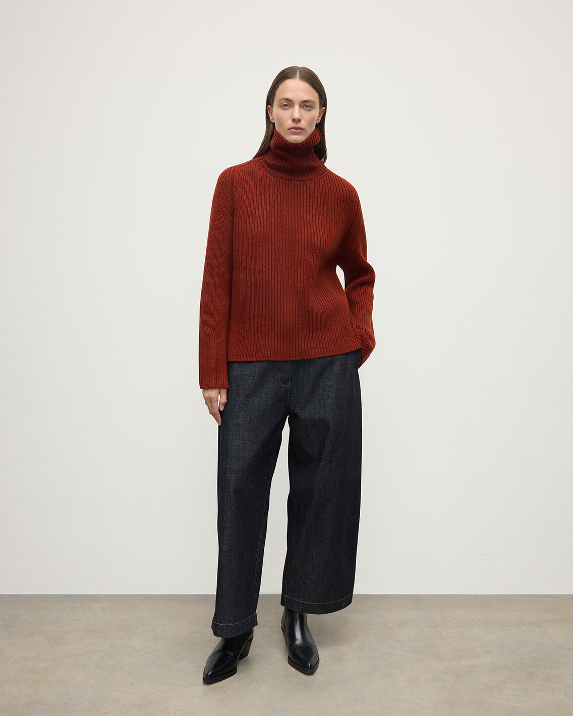 Roll-Collar Red Cashmere Jumper - 2