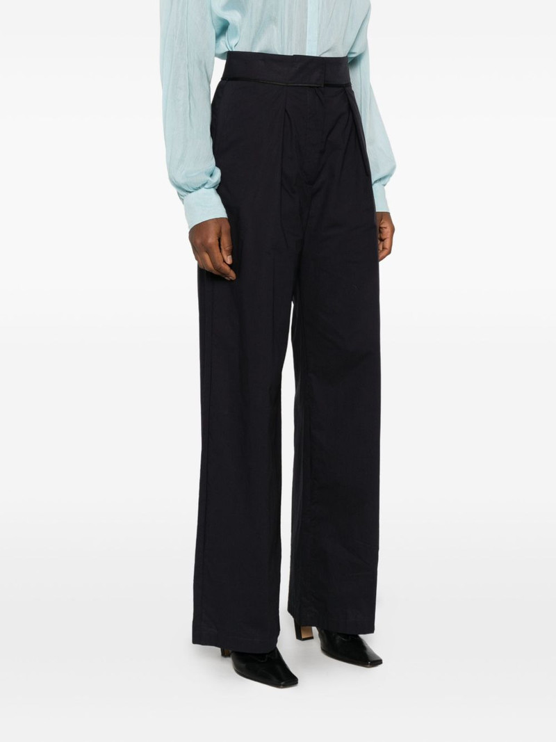 pleated trousers 3