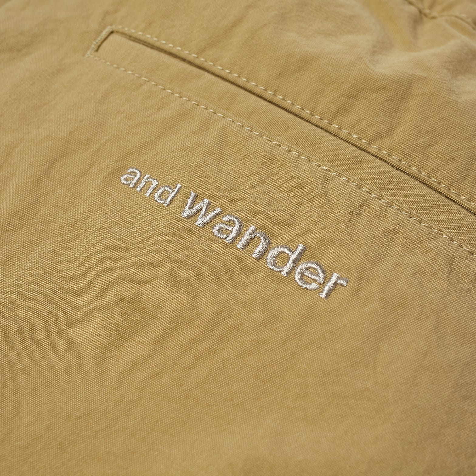and wander Nylon Chino Tuck Tapered Pants - 3