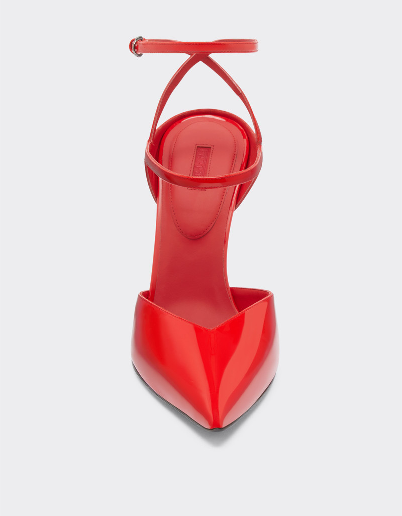 Pump shoe in coated leather 4