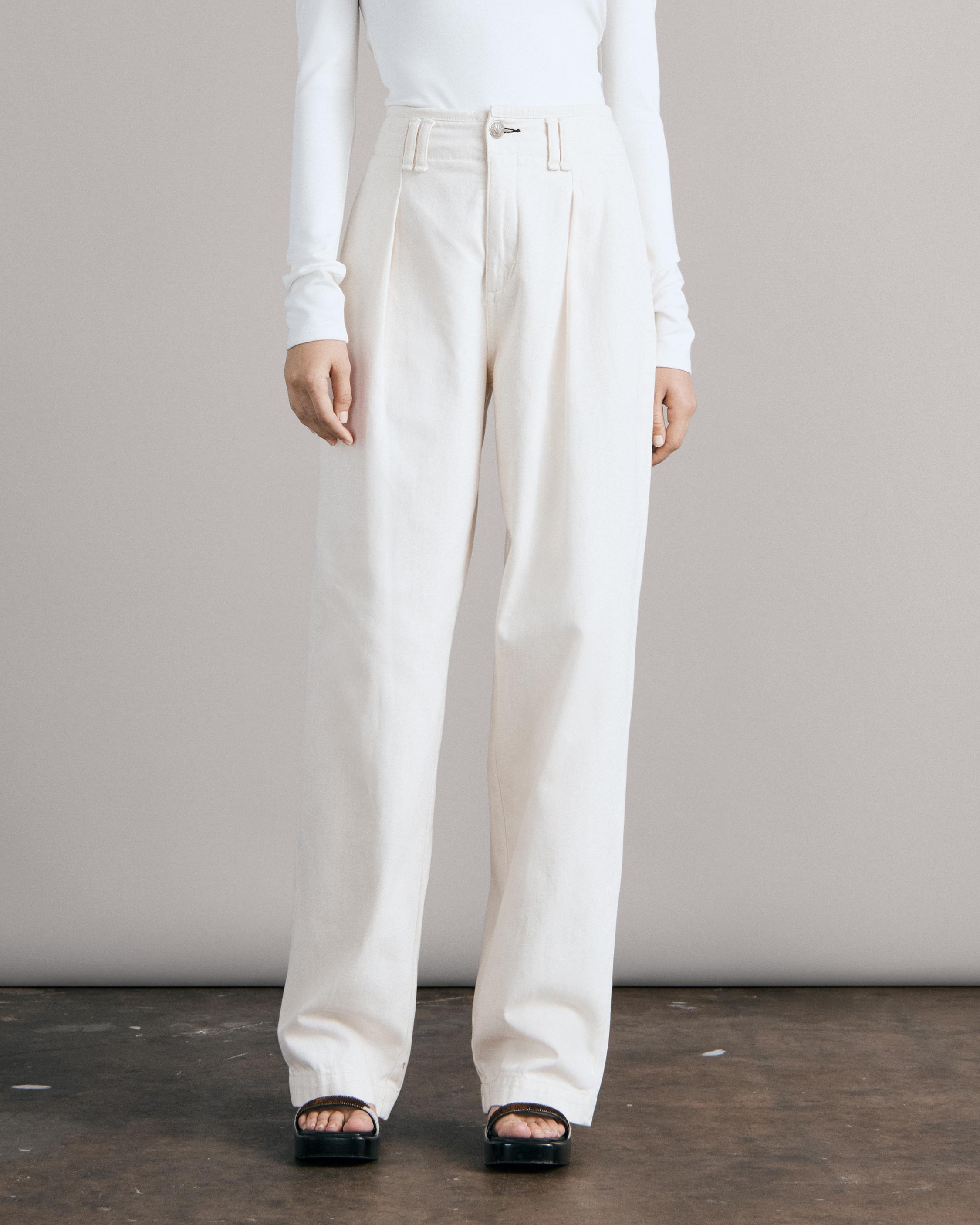 High Rise Pleated Cotton Trouser
Classic Fit Pant - 3