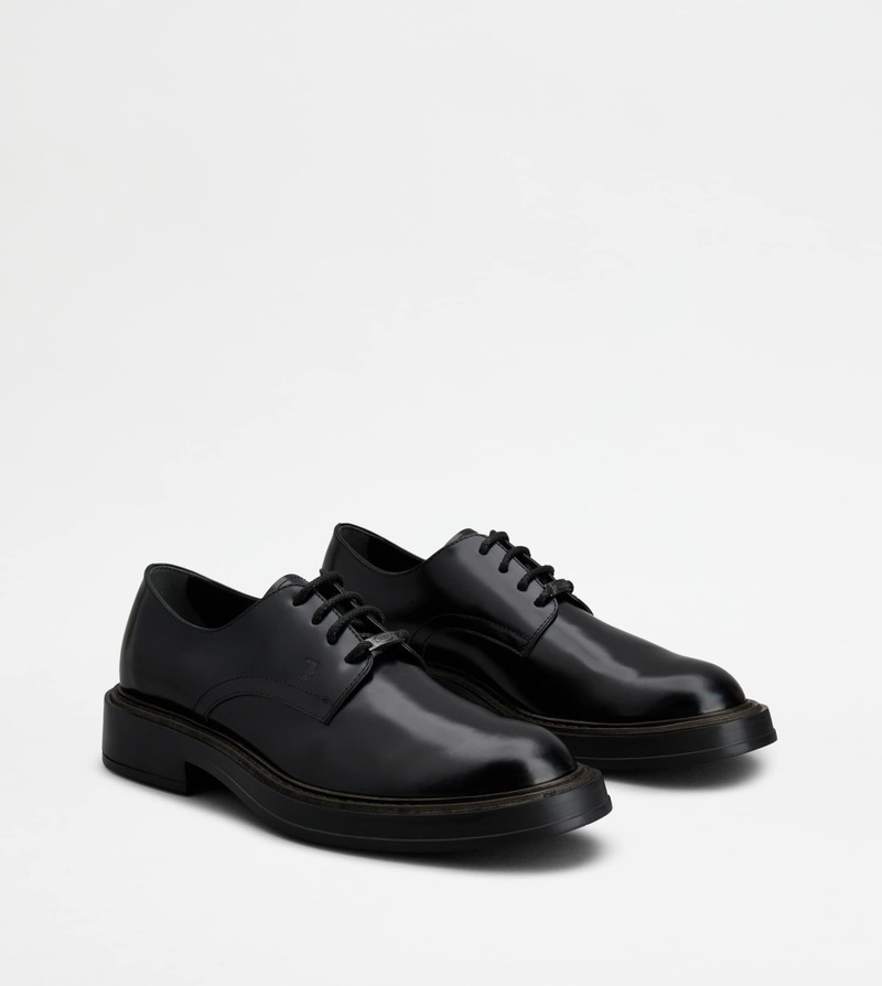 LACE-UPS IN LEATHER - BLACK 3
