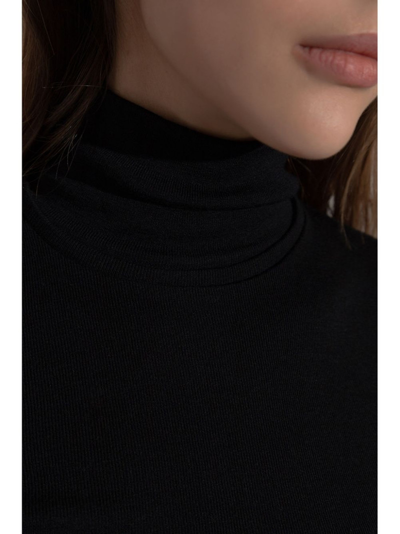 roll-neck jumper 5