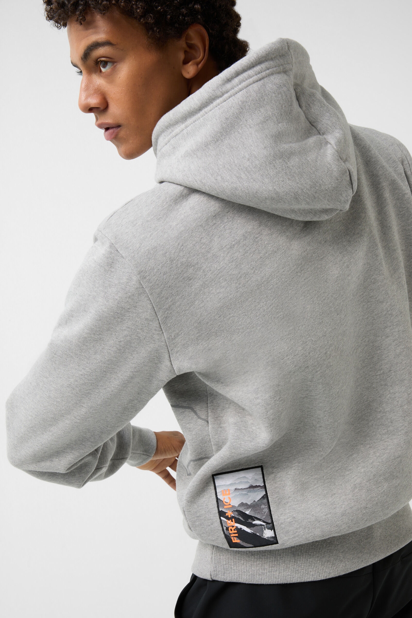 Covell Hoodie in Light gray - 5