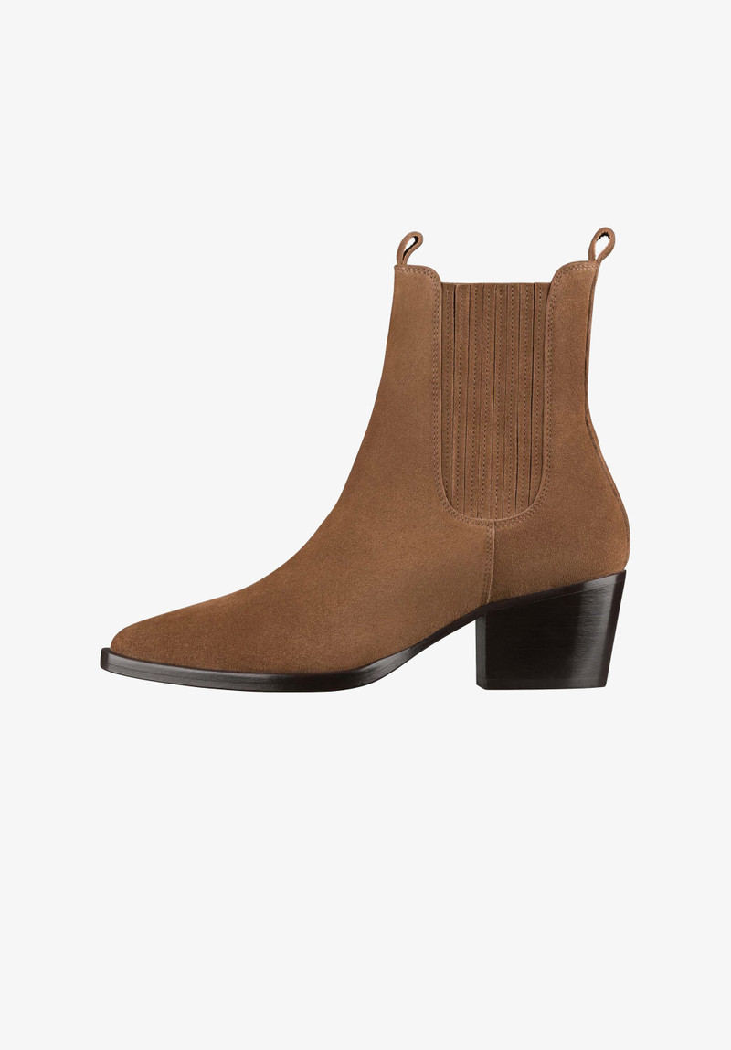 DEBBIE SANTIAGO BOOTS 1