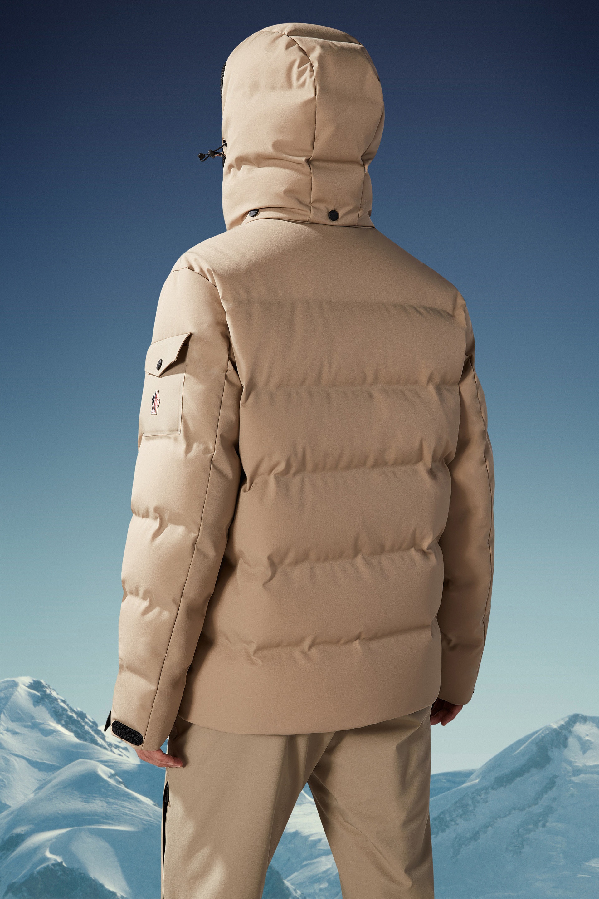 Montgetech Short Down Jacket - 5