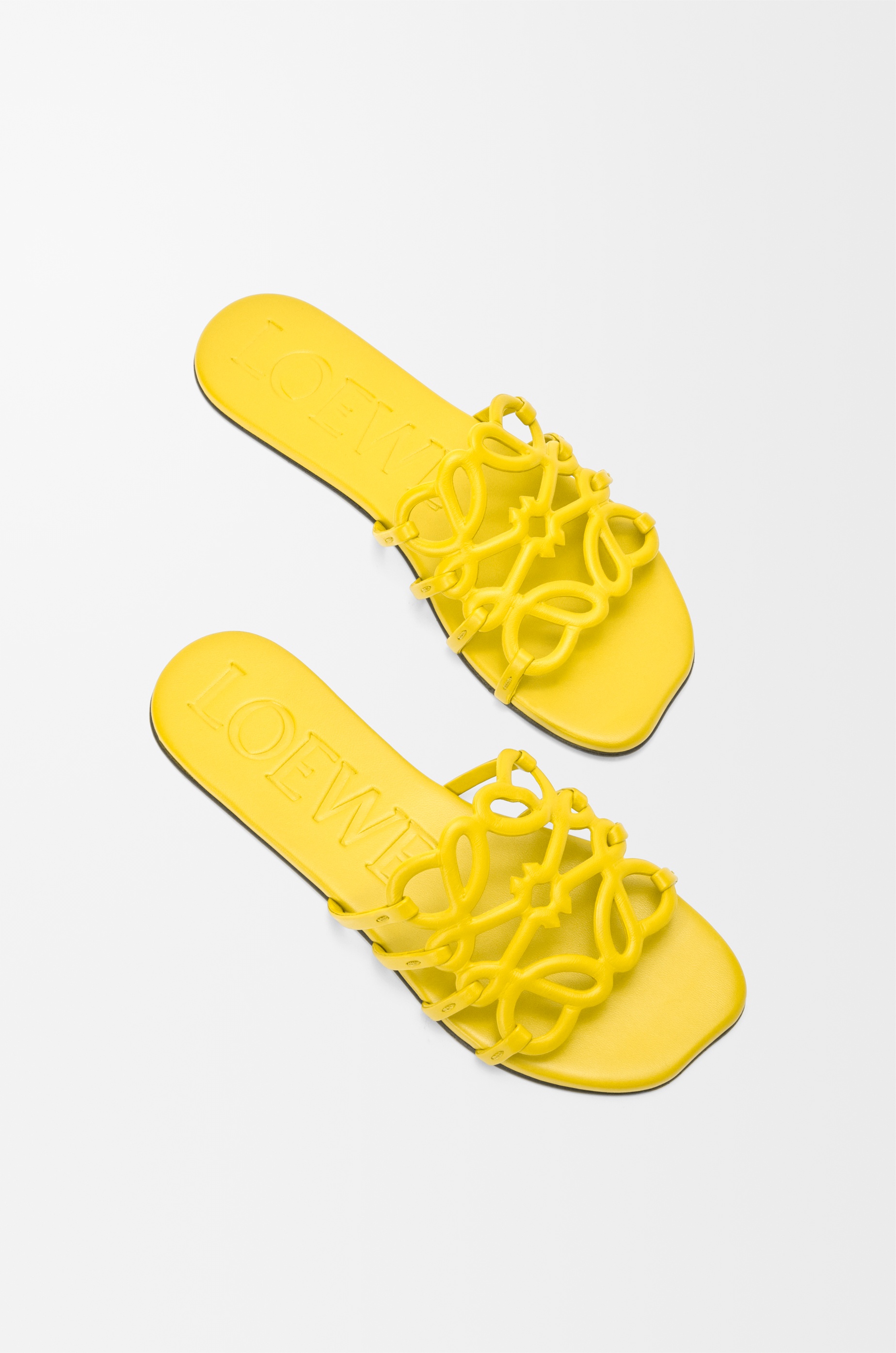 Petal Anagram slide in soft calfskin - 4