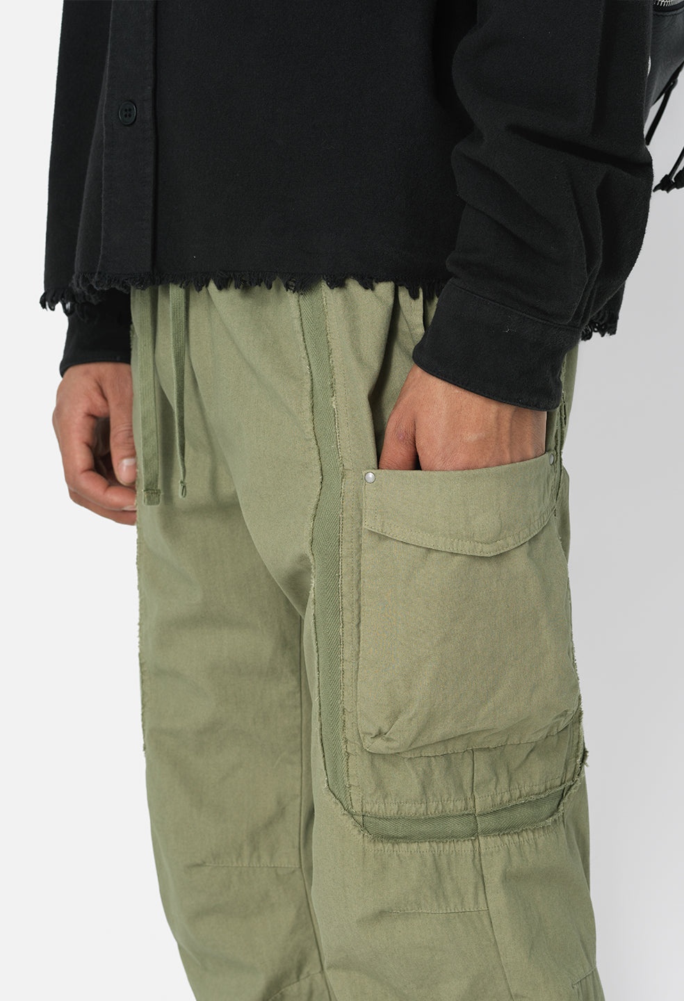 VINTAGE FRAME CARGO PANT - 8