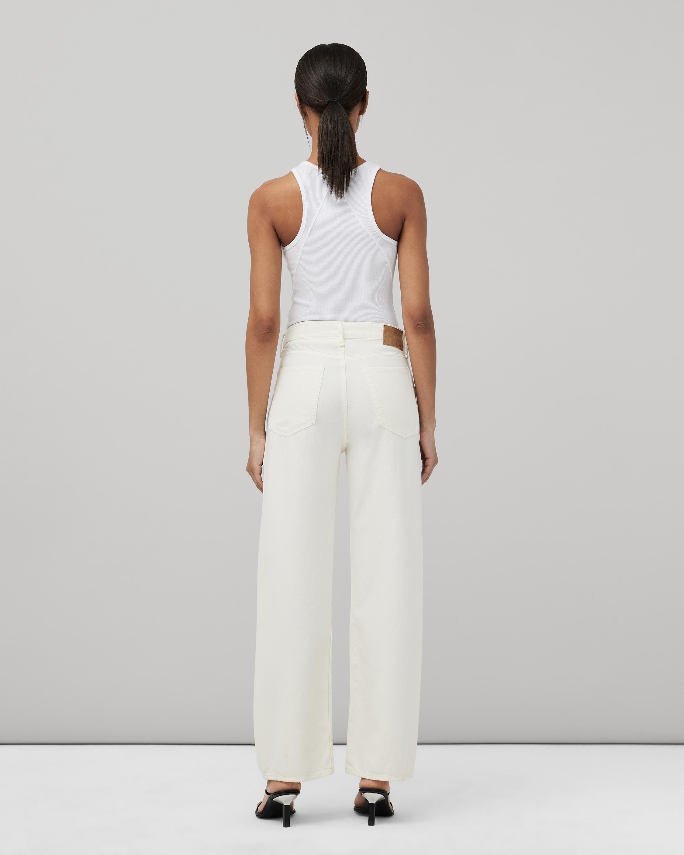 Featherweight Logan Wide Leg - Ecru
Mid-Rise Featherweight Jean - 5