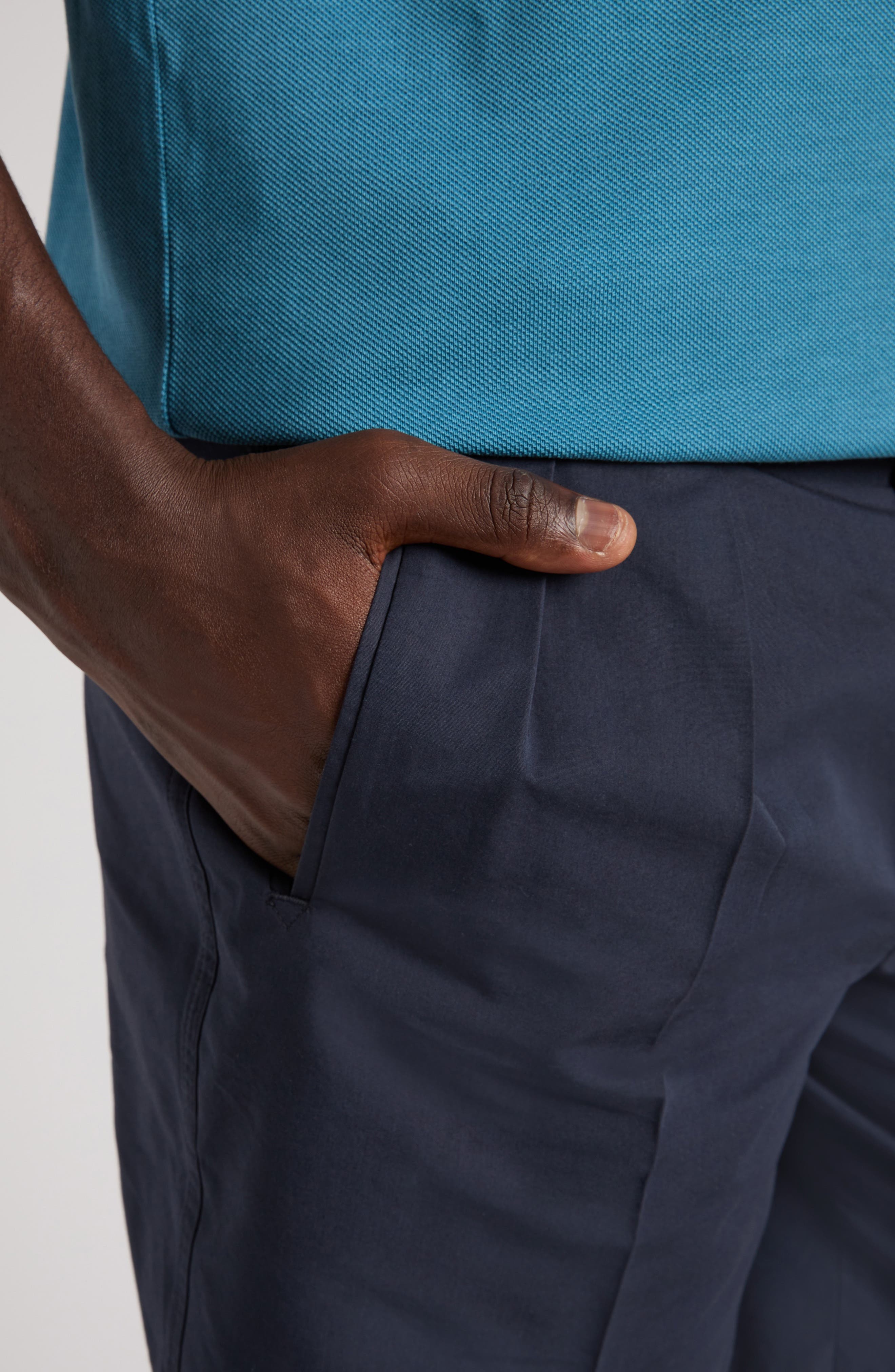 TOM FORD Fluid Pleated Cotton & Silk Poplin Shorts in Hb825 Navy at Nordstrom - 5