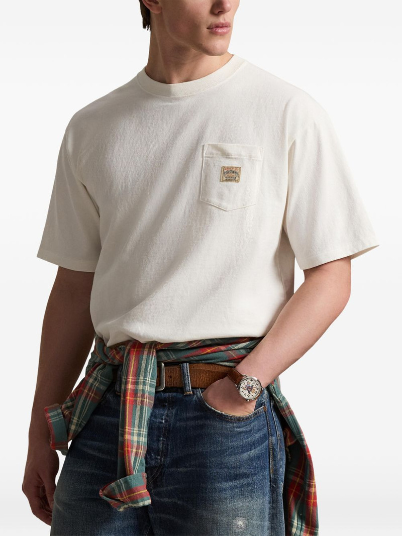 pocket T-shirt 3
