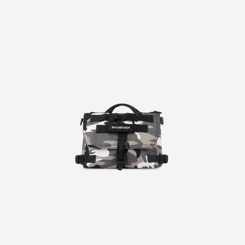 Men's Army Small Messenger Bag in Black 1