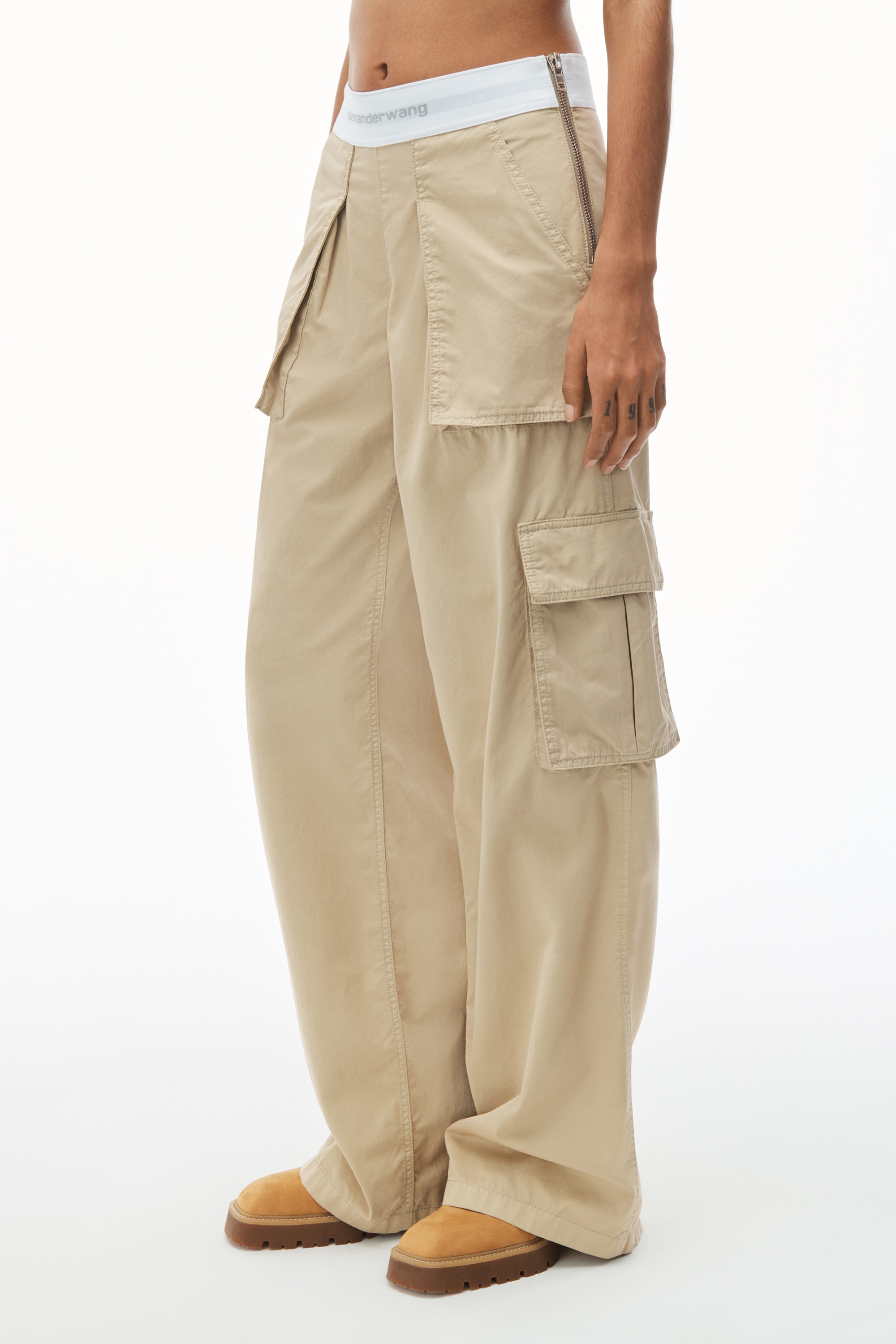 Mid-Rise Cargo Rave Pants in Cotton Twill - 3
