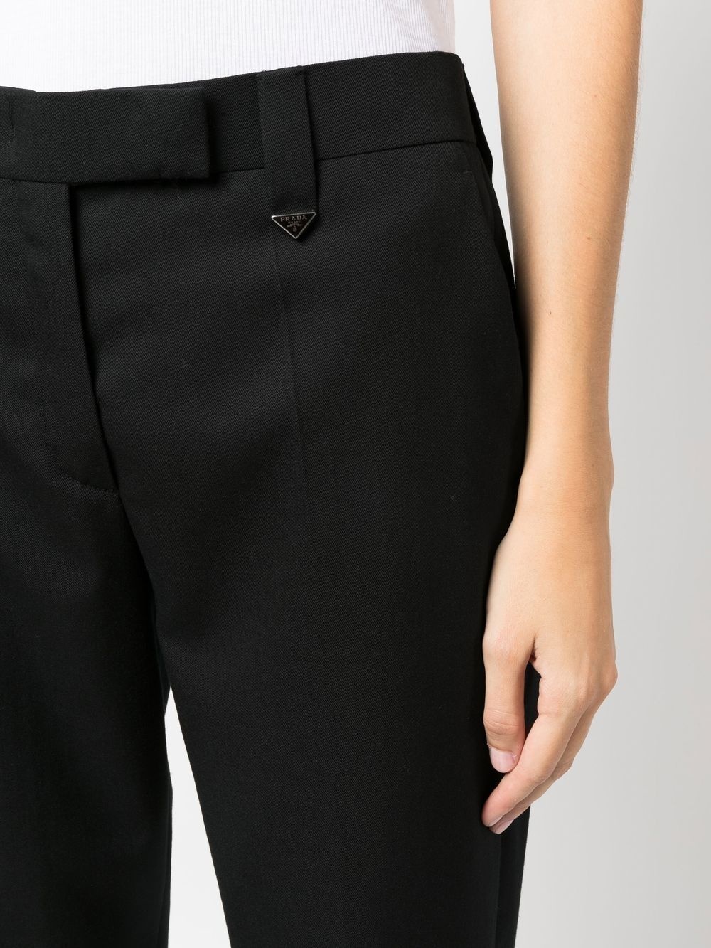 logo-plaque cropped trousers - 5