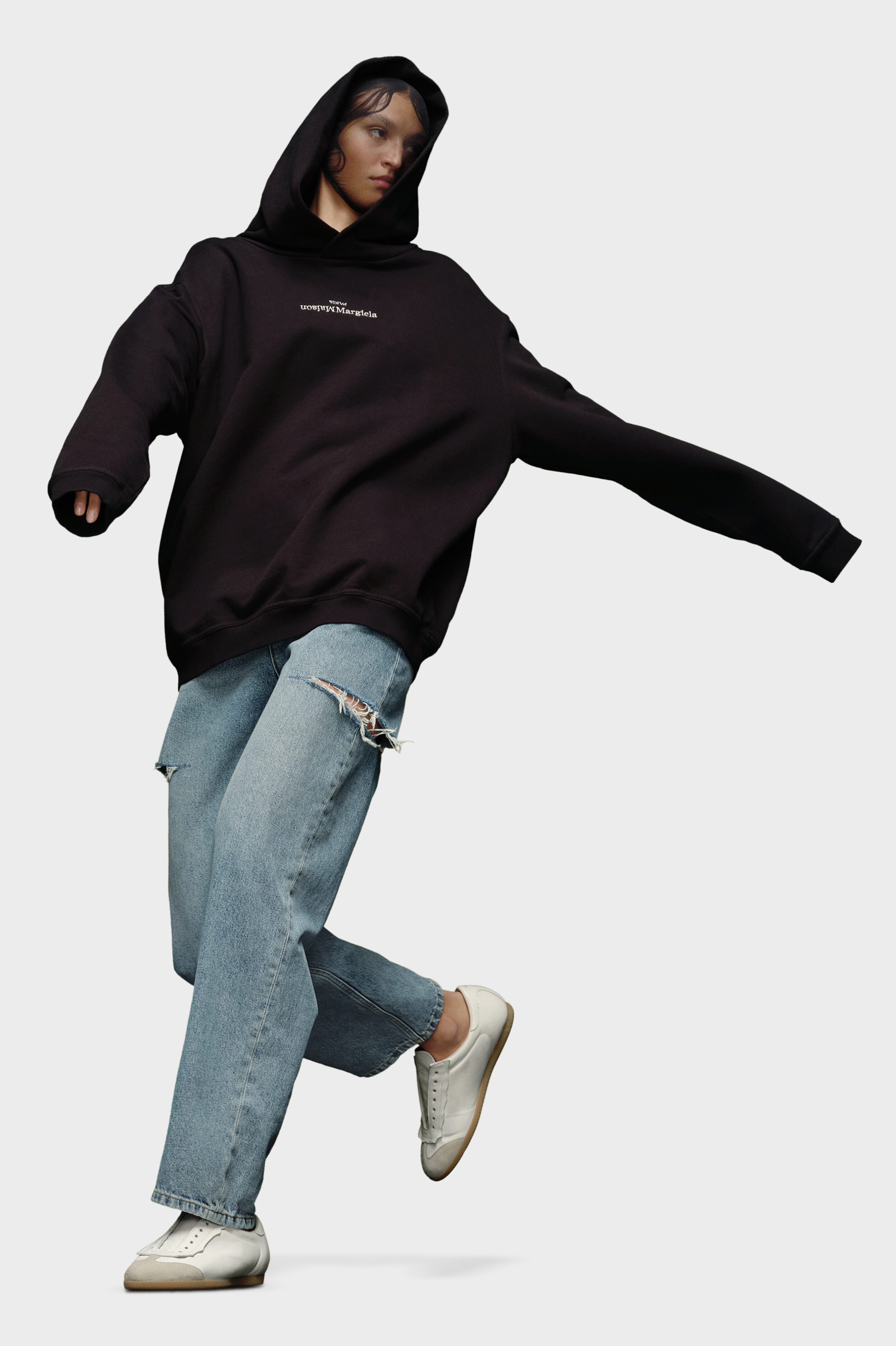 Hooded sweatshirt - 2