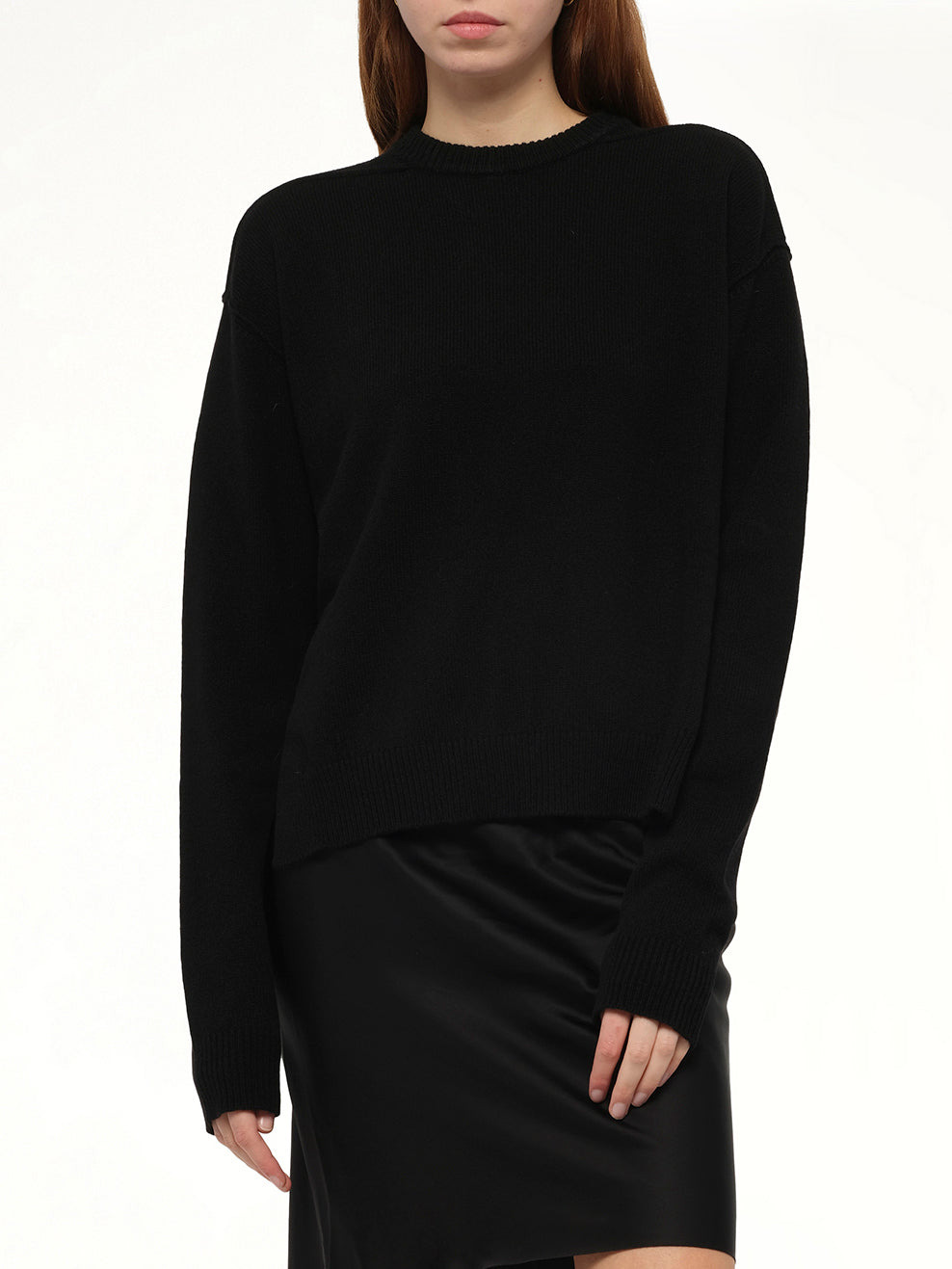 Round Neck Sweater in Black - 6