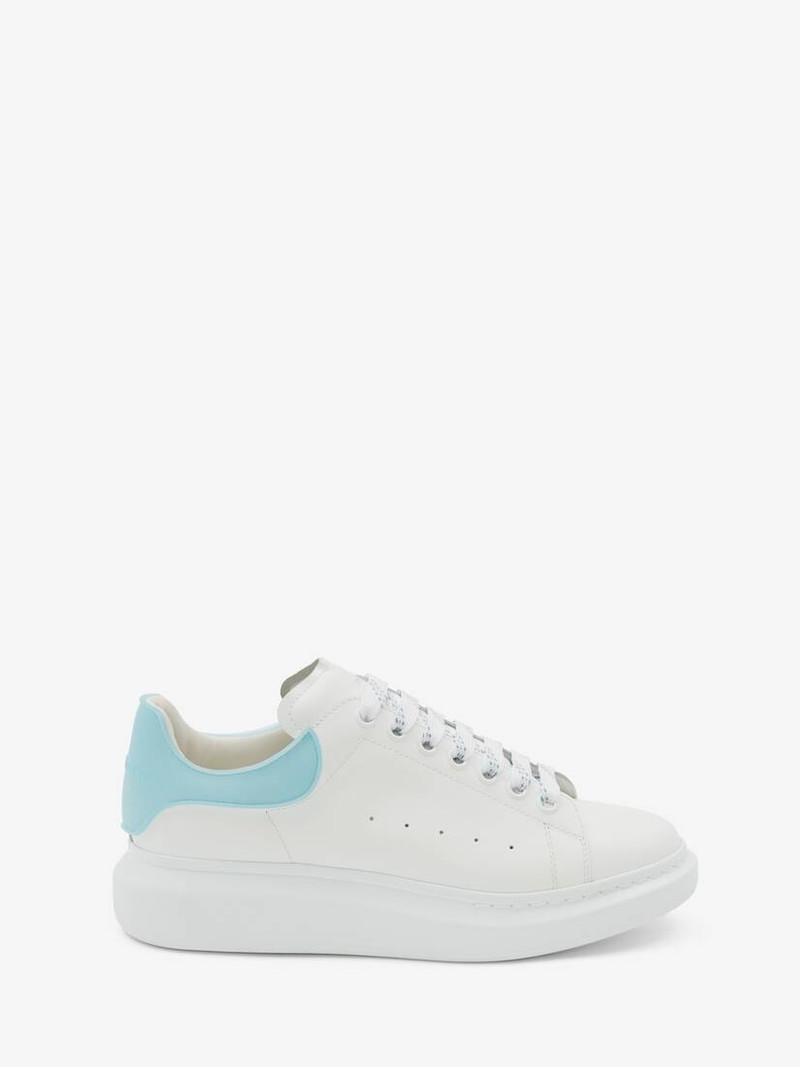 Oversized Sneaker in White - 1
