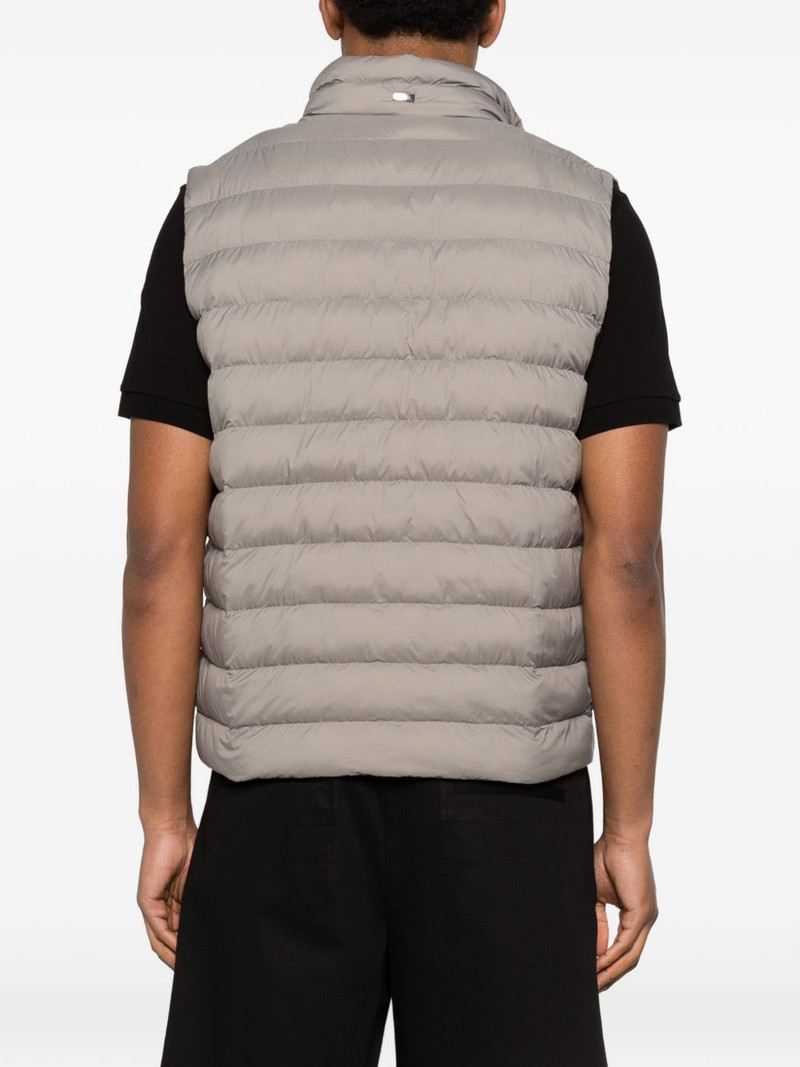 zip sleeveless jacket 4