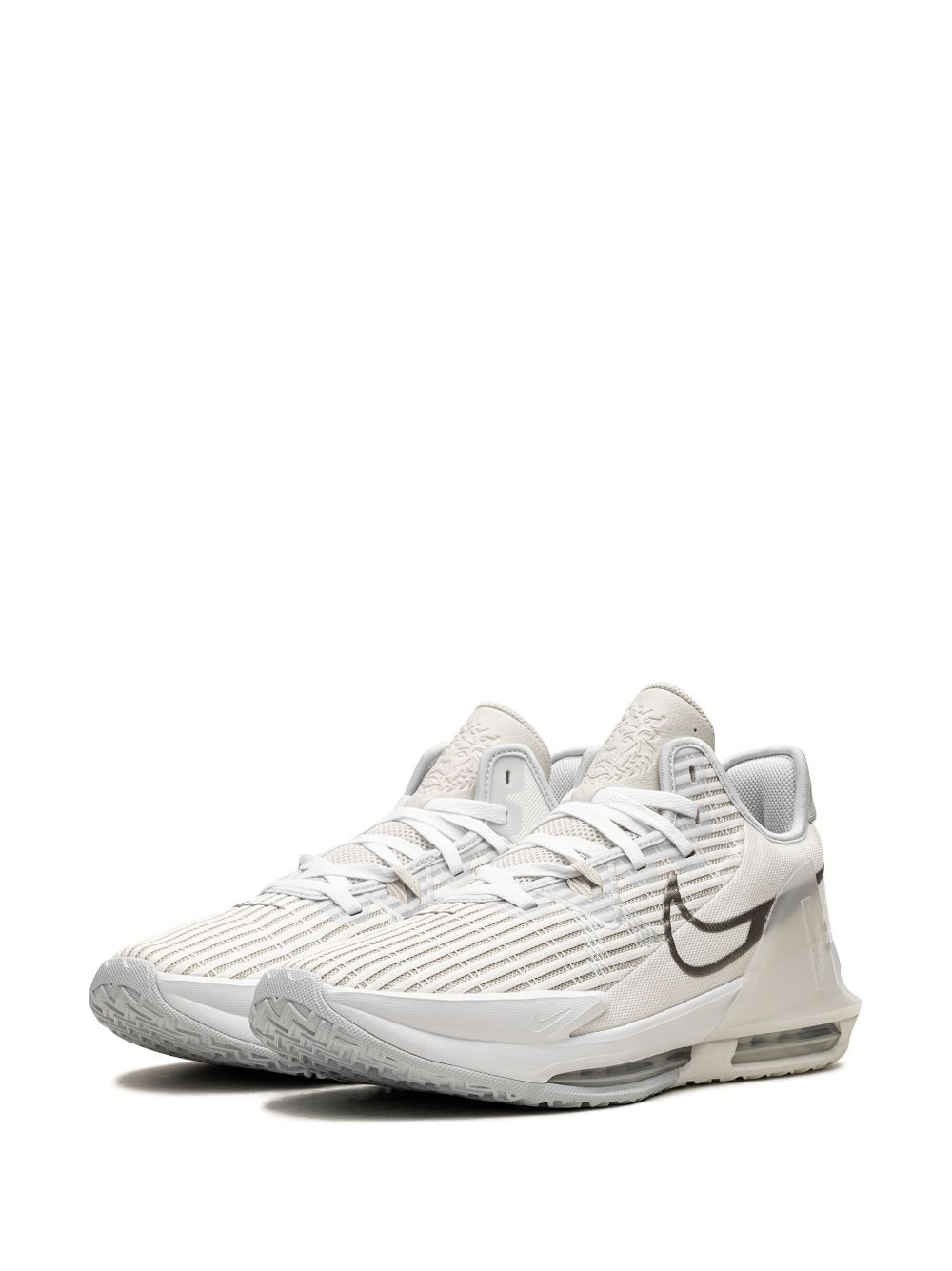 LeBron Witness 6 sneakers - 4