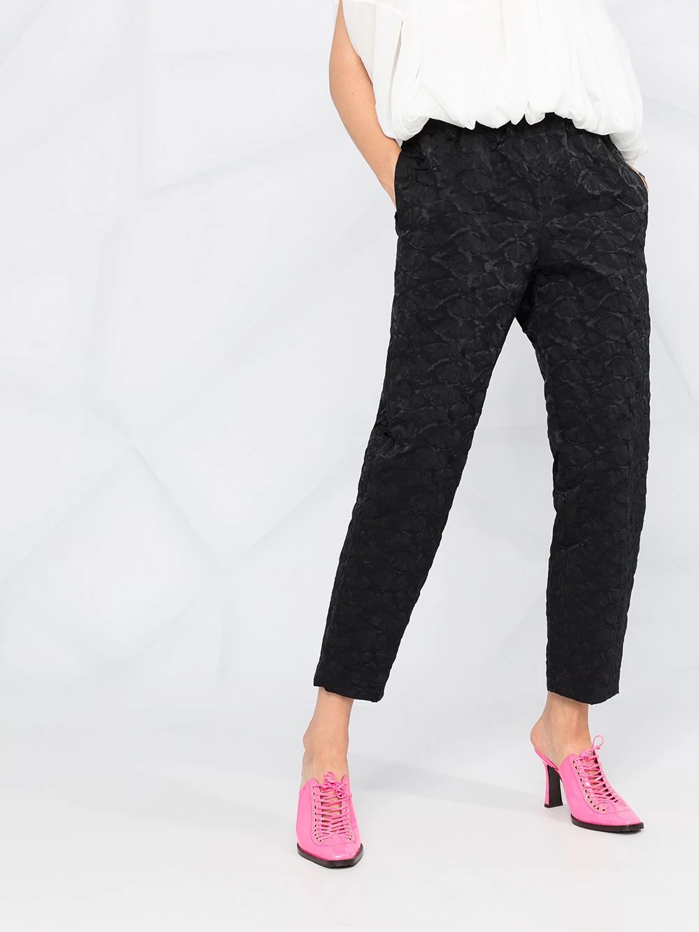 textured cropped trousers - 5