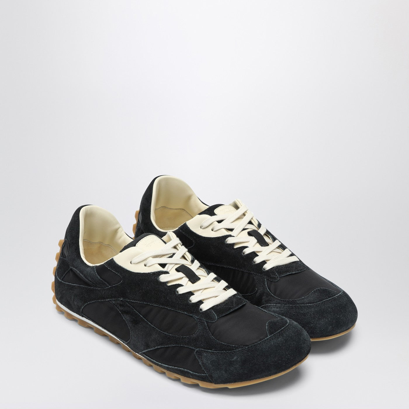 Bottega Veneta Men Orbit Flash Sneaker Black In Suede - 2