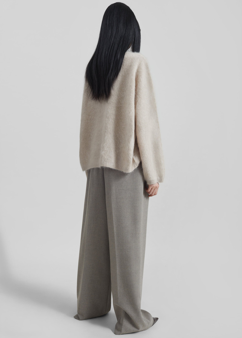 Vilhena Wool Fuzzy V-Neck Sweater - Beige 7