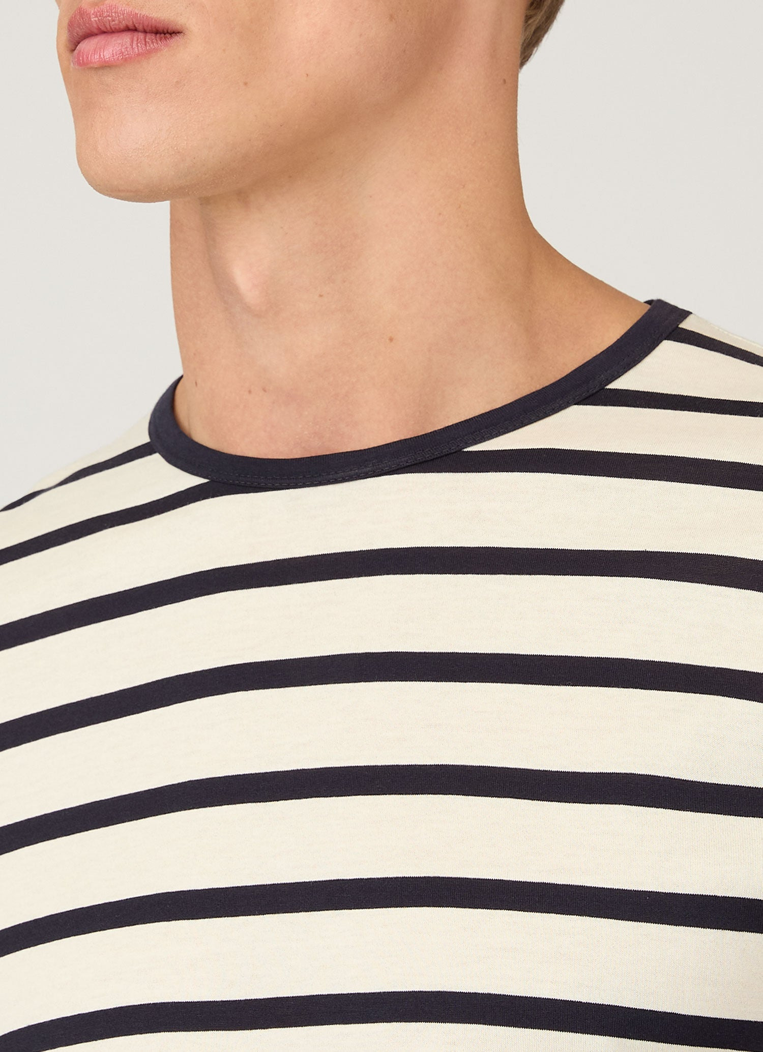 Classic T‑shirt - 6