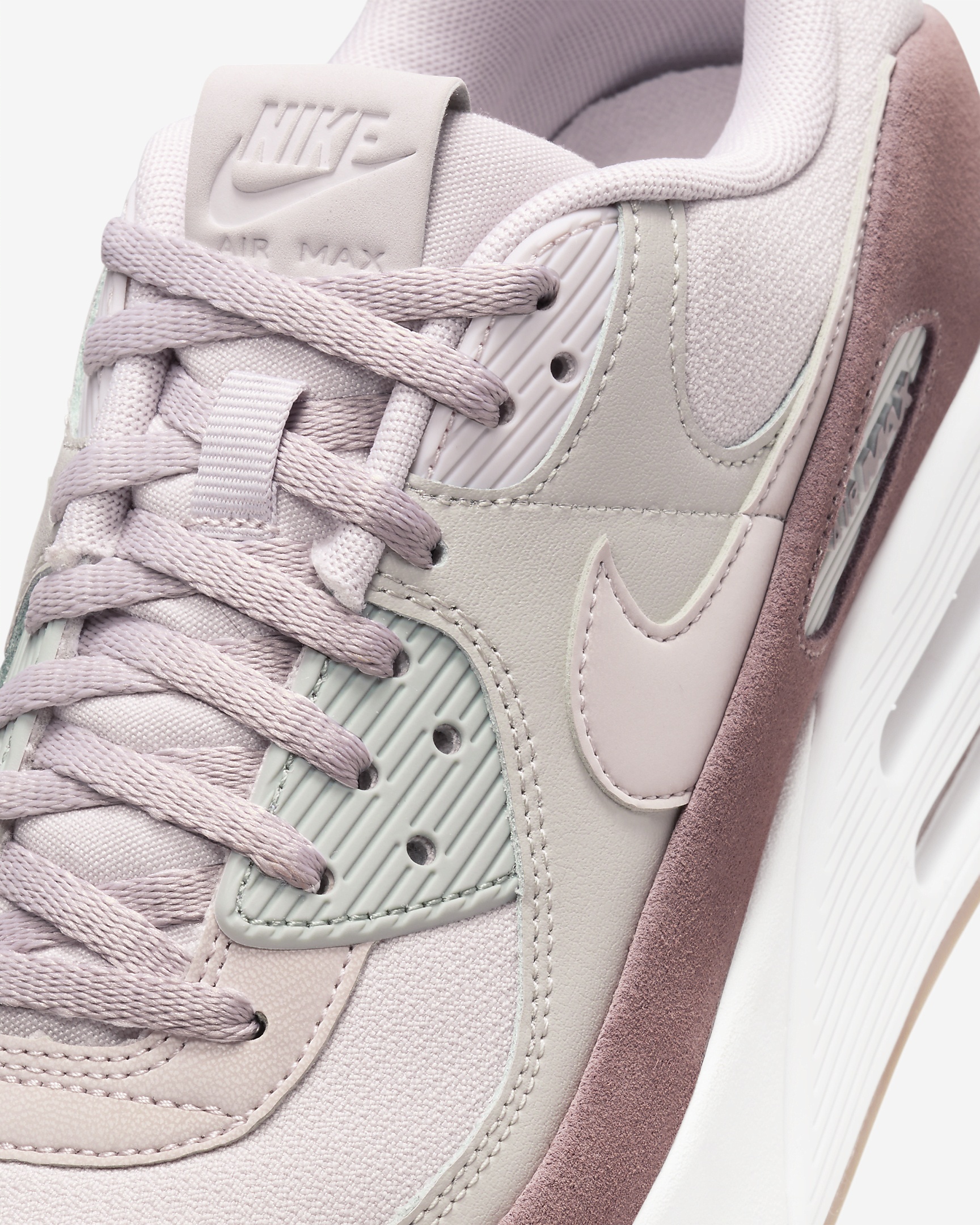 Nike Air Max 90 LV8 Women's Shoes - 8