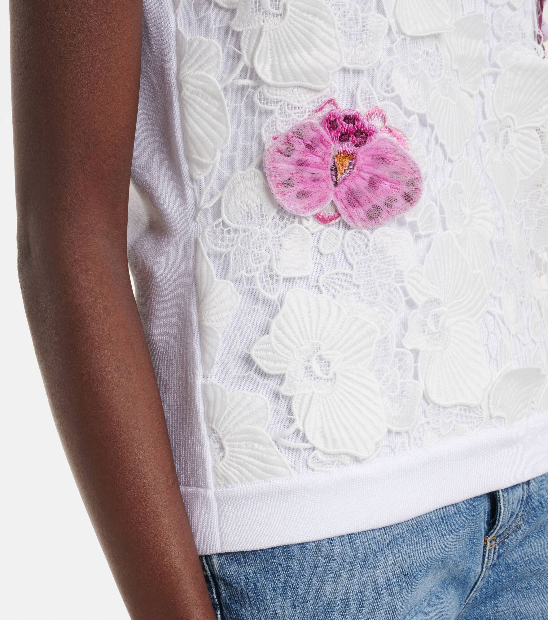 Lace-trimmed floral-appliqué cotton-blend top - 5