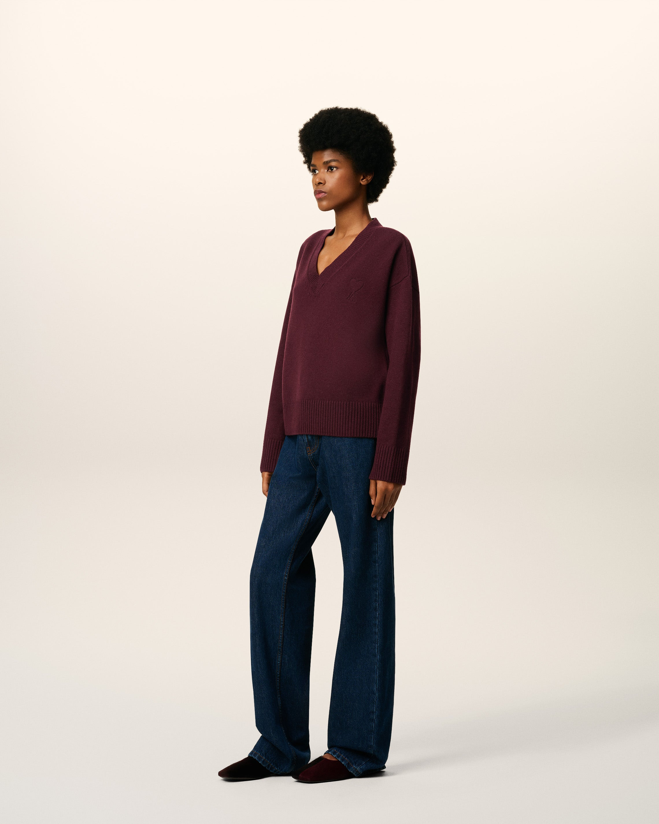 BURGUNDY WOOL AMI DE COEUR V NECK SWEATER - 6