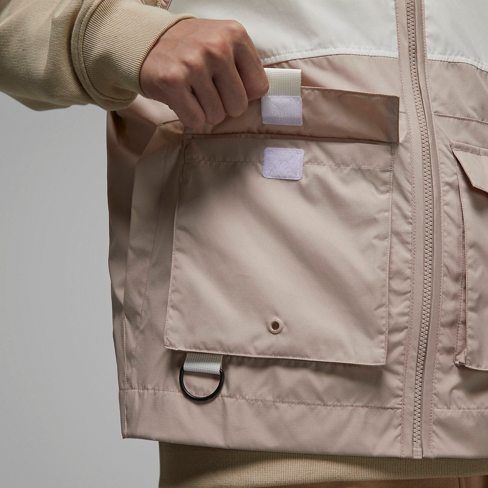 Air Jordan Cargo Vest 'White Pink' FD4800-133 - 3