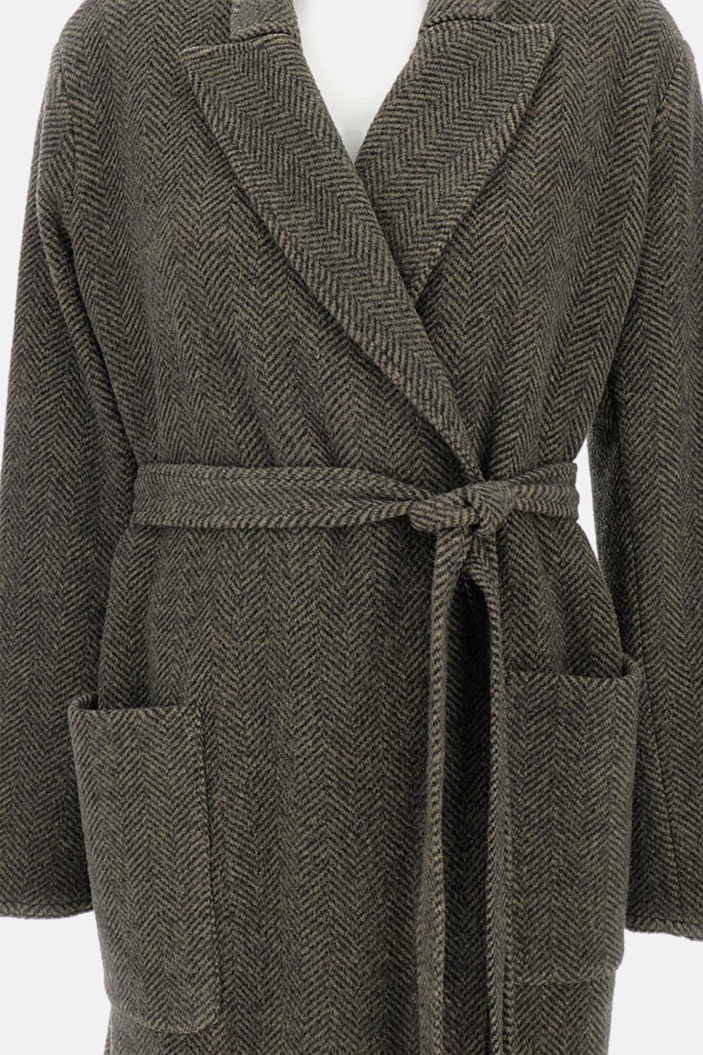 Long coat with pockets - 4