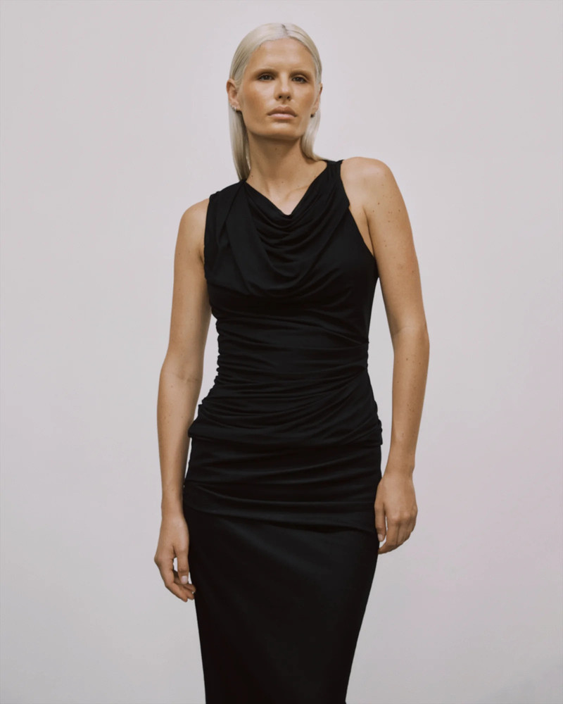 entire studios DRAPE TANK BLACK outlook