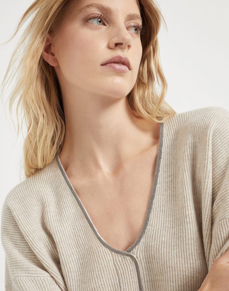 Cashmere English rib sweater with shiny neckline 3