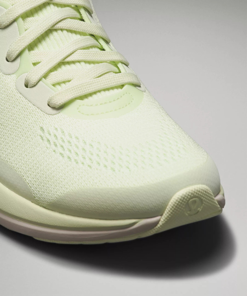 chargefeel Mid Women's Workout Shoe 8