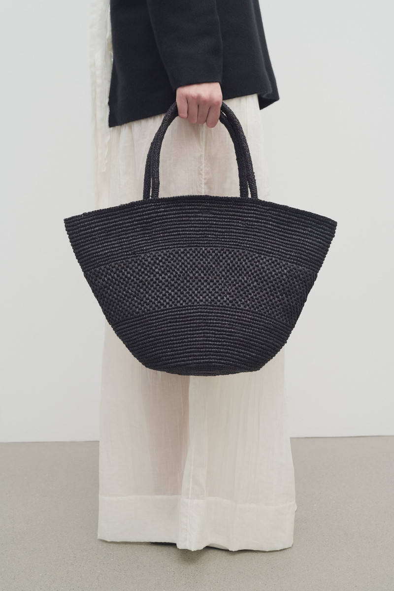 Emilie Bag in Raffia 4