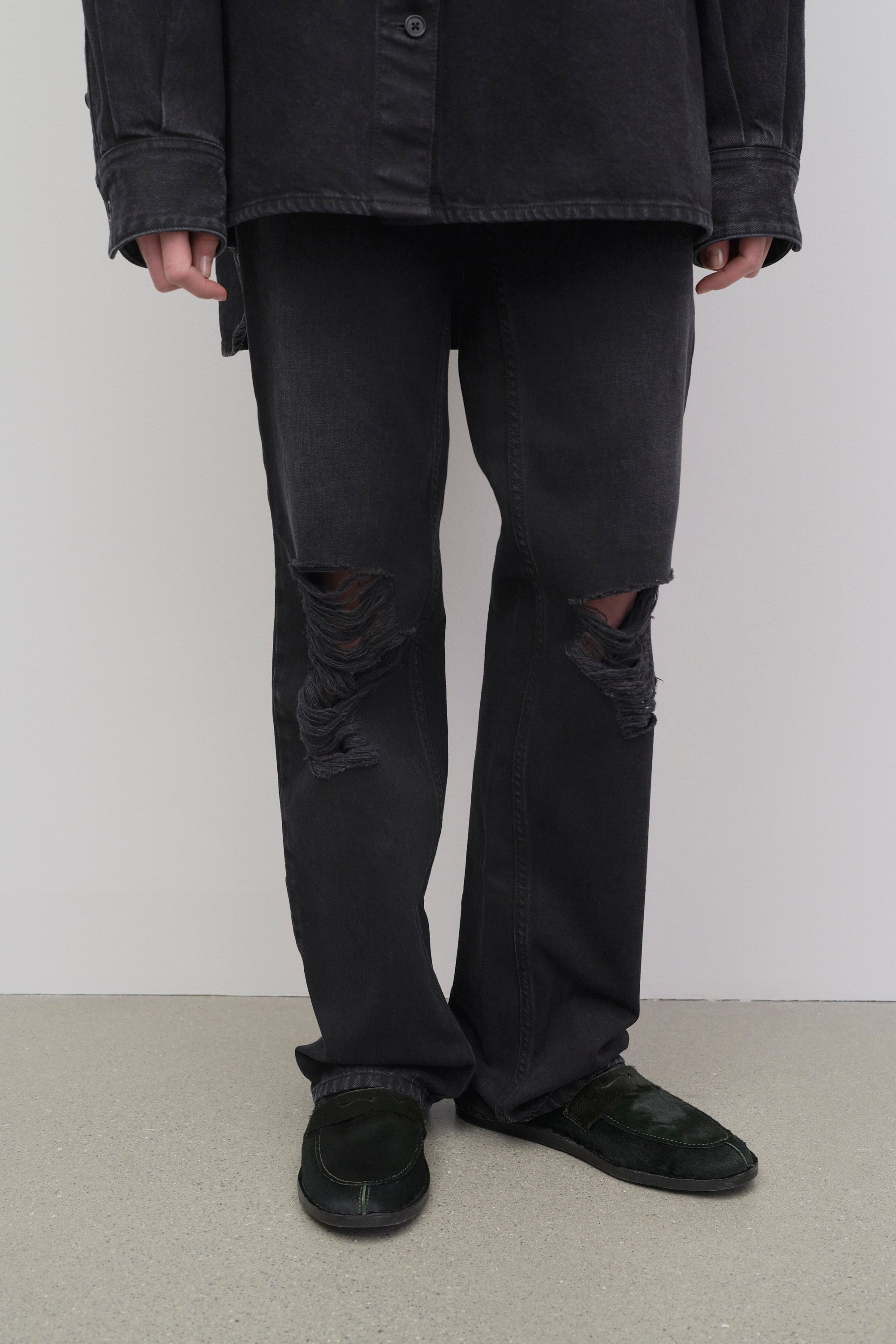 The Row Carel Jeans in Denim | therow | REVERSIBLE