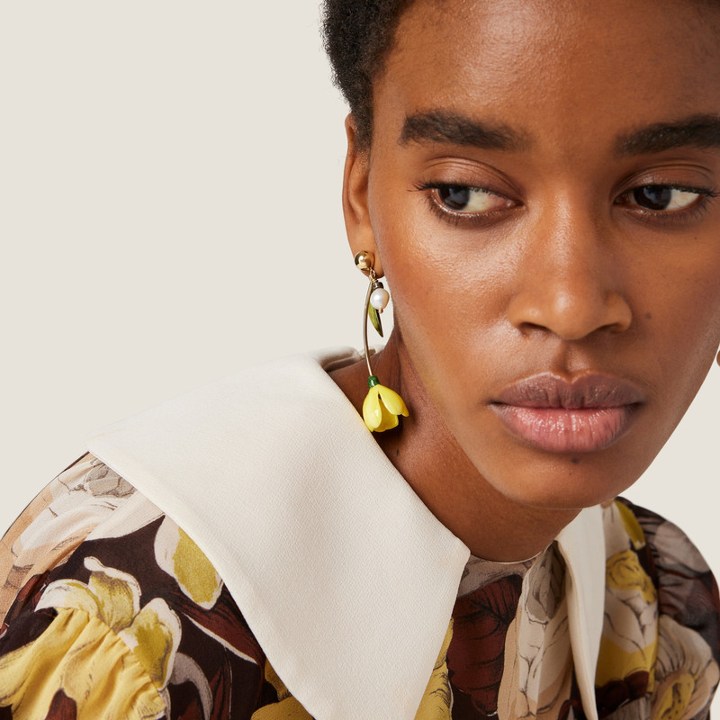 Miu Miu Metal earrings outlook