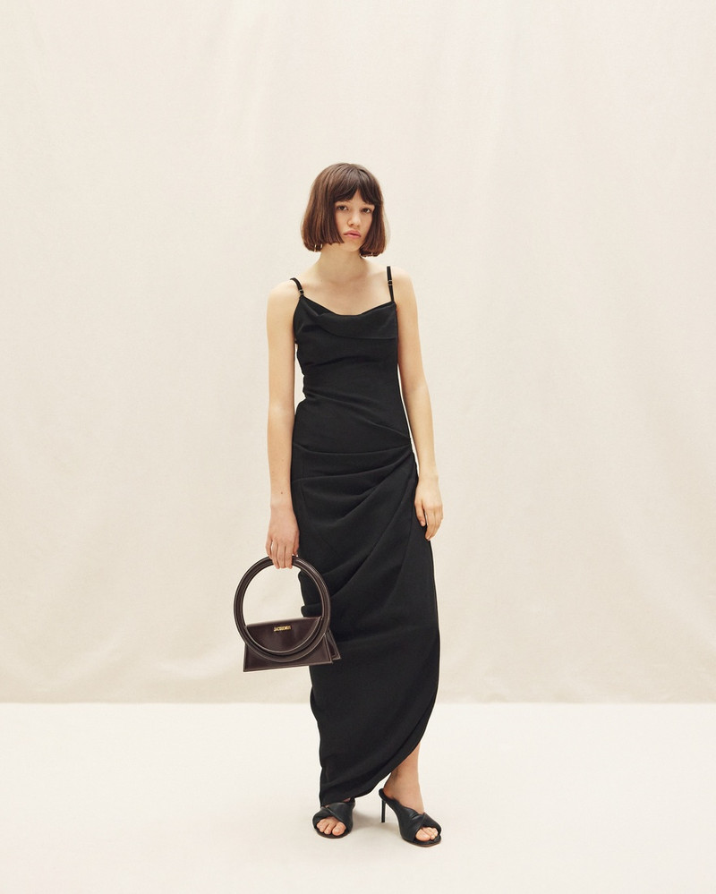 JACQUEMUS Le sac Rond outlook