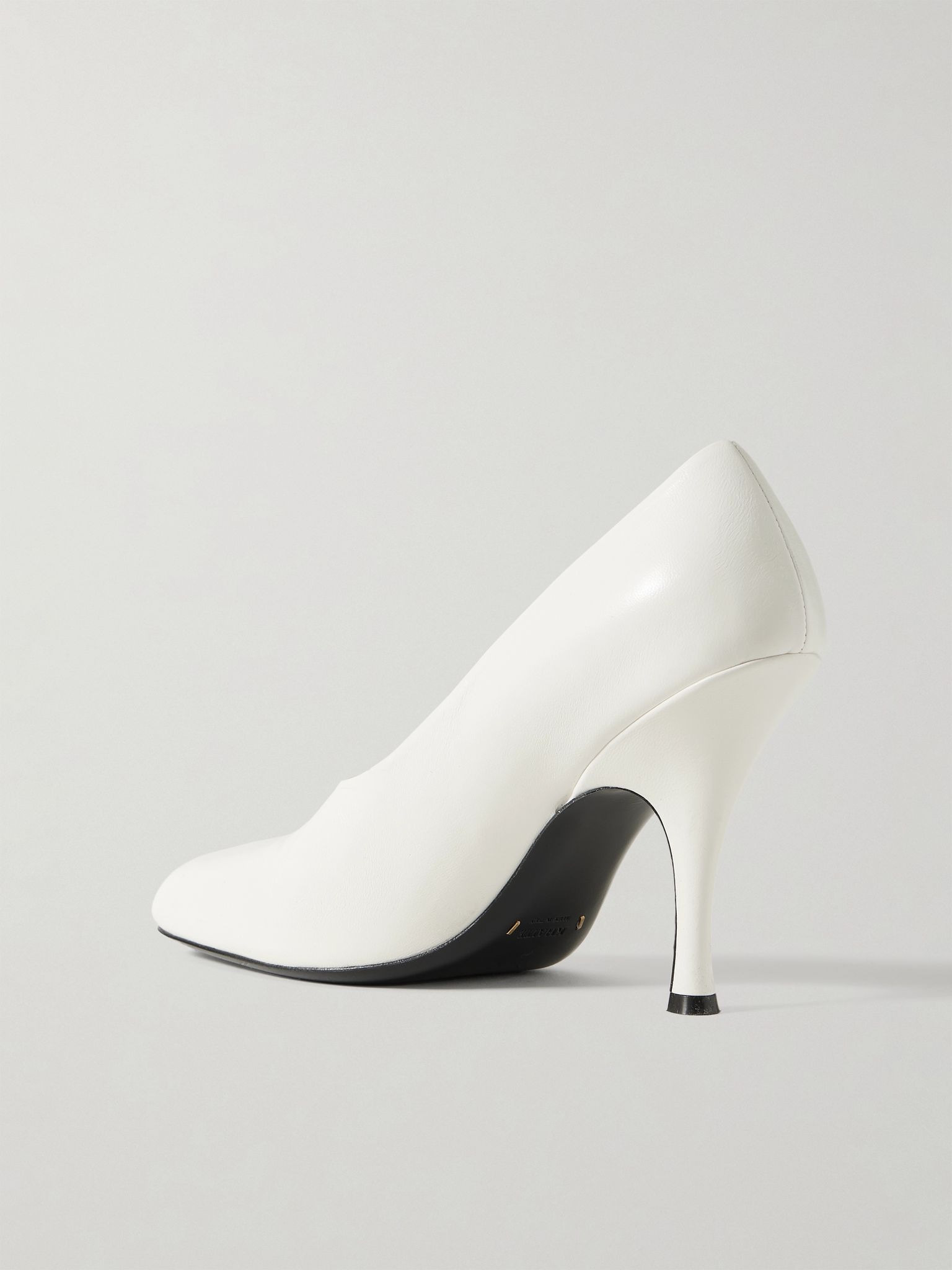 Eva cutout leather pumps White - 3