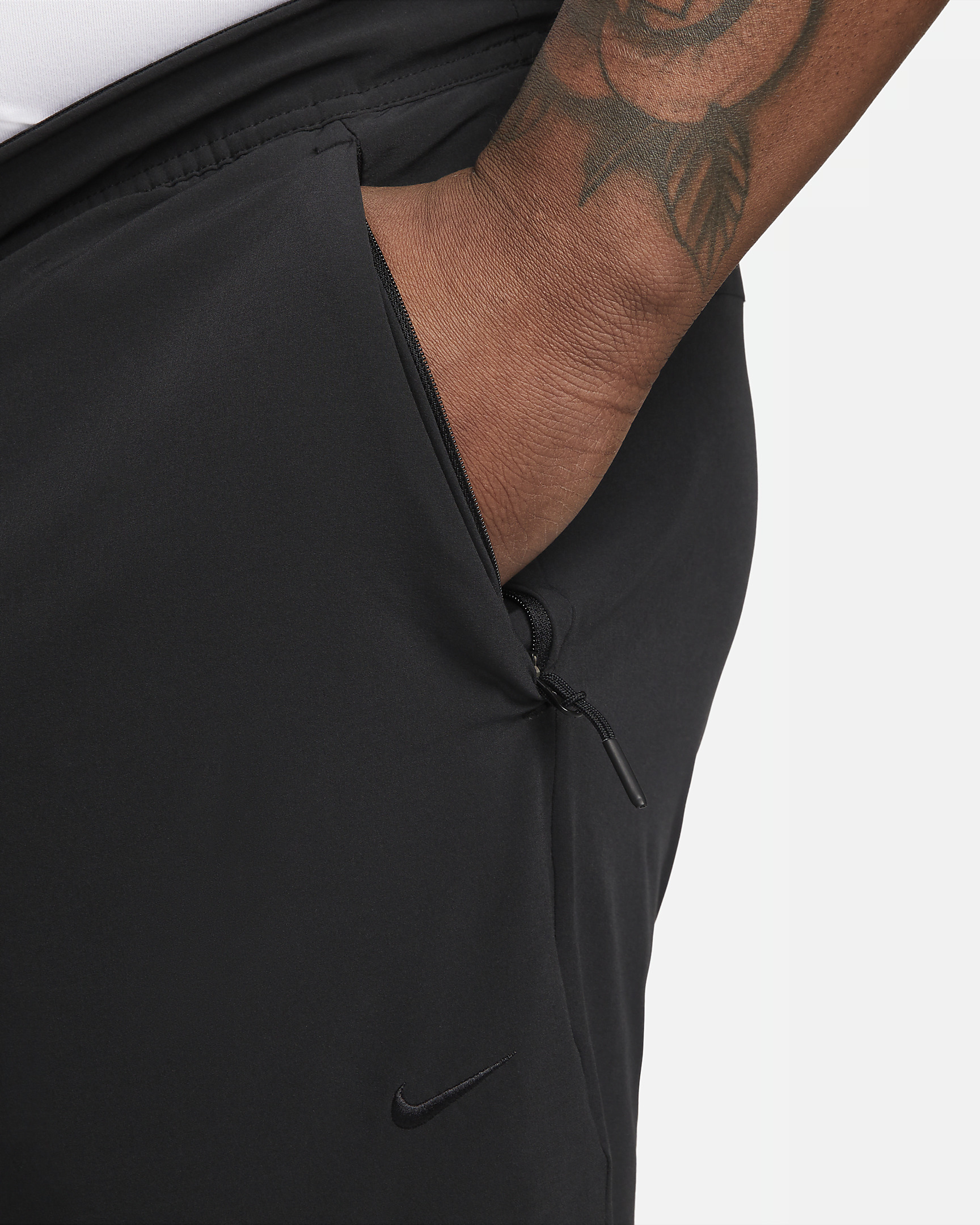 Nike Unlimited Men's Dri-FIT Zippered Cuff Versatile Pants - 10