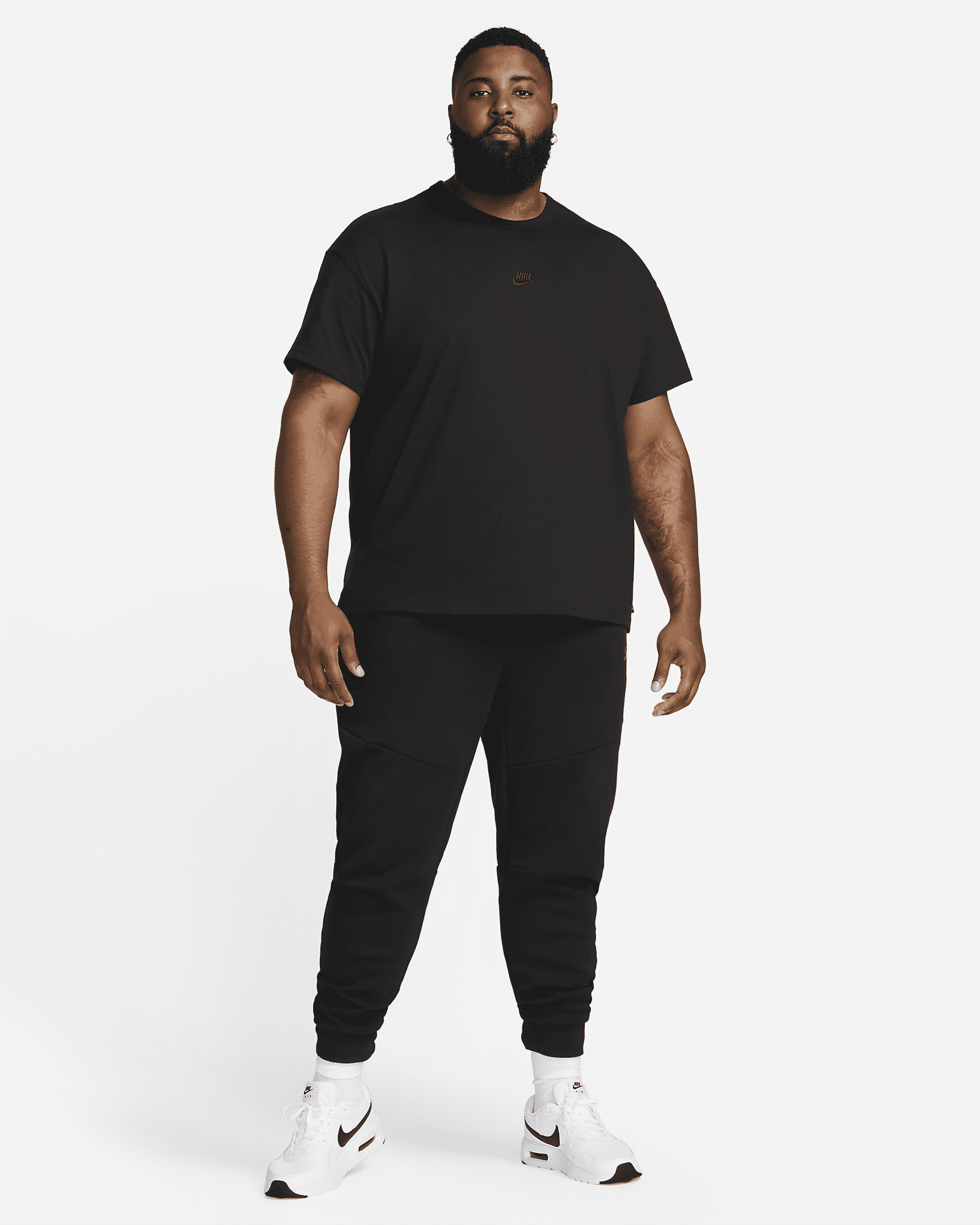 Nike Sportswear Premium Essentials Men's T-Shirt - 9