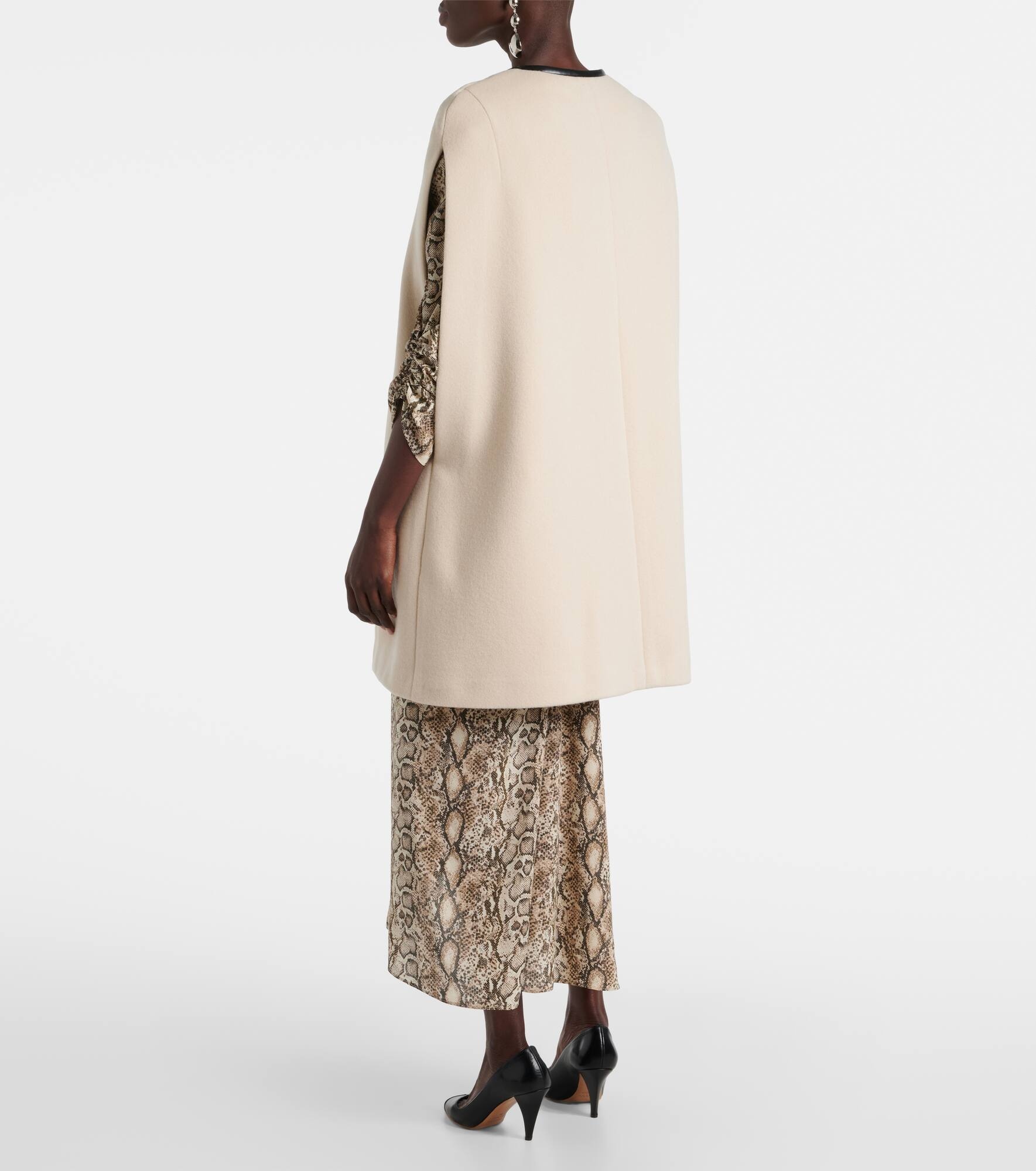 Wool and cashmere-blend coat - 3